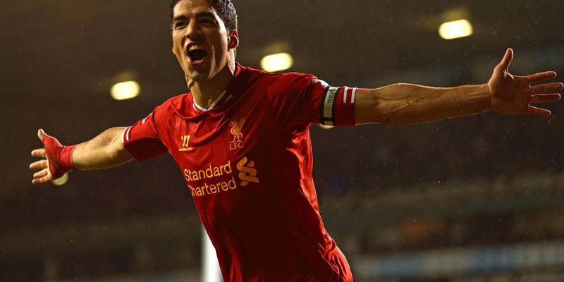 Suarez Liverpool - Sự Nghiệp Vĩ Đại Của “El Pistolero” 7 Suarez xứng đáng được xem là huyền thoại của Liverpool