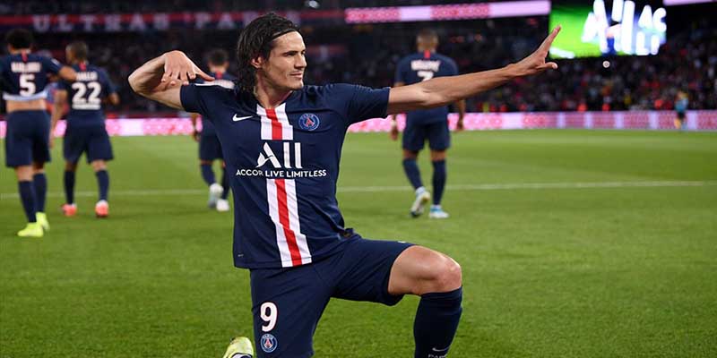 Vua Phá Lưới Ligue 1 | Danh Hiệu Cao Quý Của Bóng Đá Pháp 8 Edinson Cavani có sự nghiệp thành công tại PSG