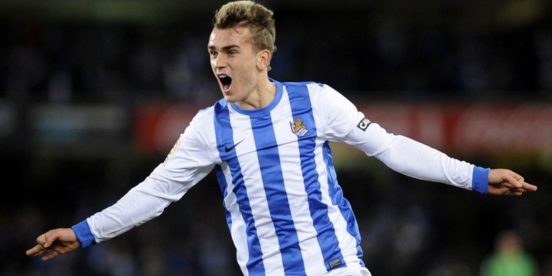 Antoine Griezmann - Nhạc Trưởng Một Thời Của Les Bleus 5 Antoine Griezmann bắt đầu sự nghiệp của mình tại học viện của CLB Sociedad